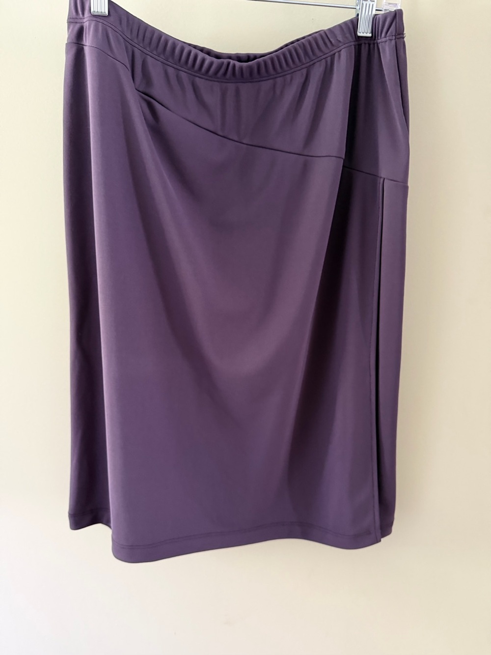BCBG Maxazria Purple Lightweight Skirt XL